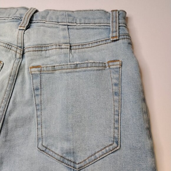 Abercrombie & Fitch Curve Love The Ankle Straight Ultra High Rise Jeans - Picture 7 of 10